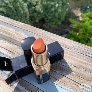 Bobbi brown lip color